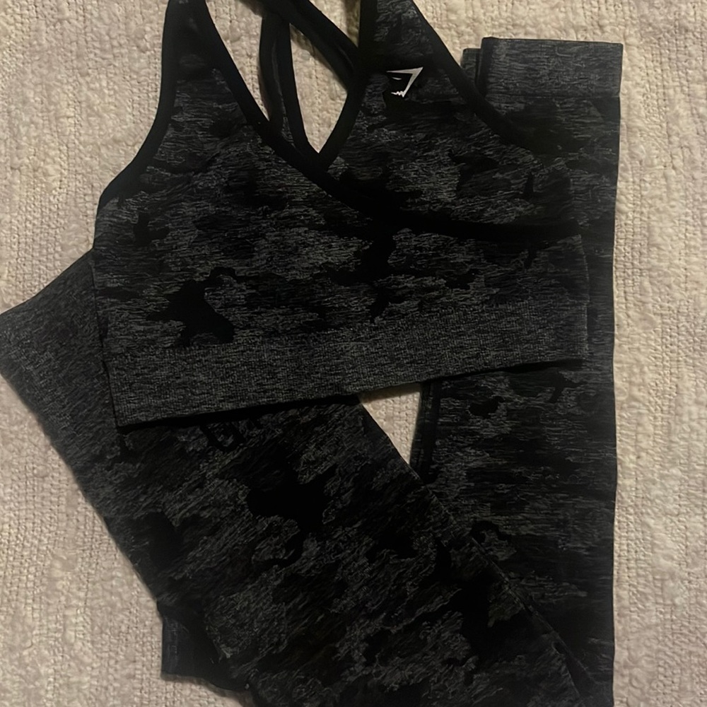 Gymshark Camo Set Size S/XS legging